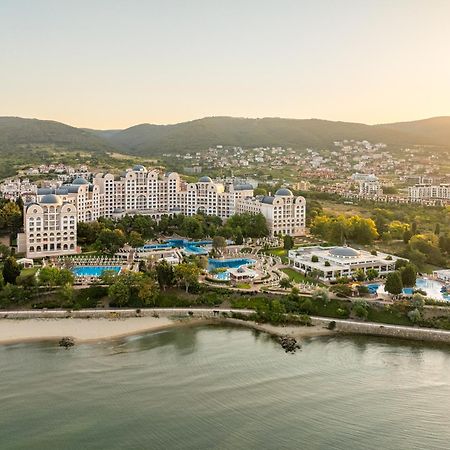 Dreams Sunny Beach Resort And Spa Eksteriør billede The complex